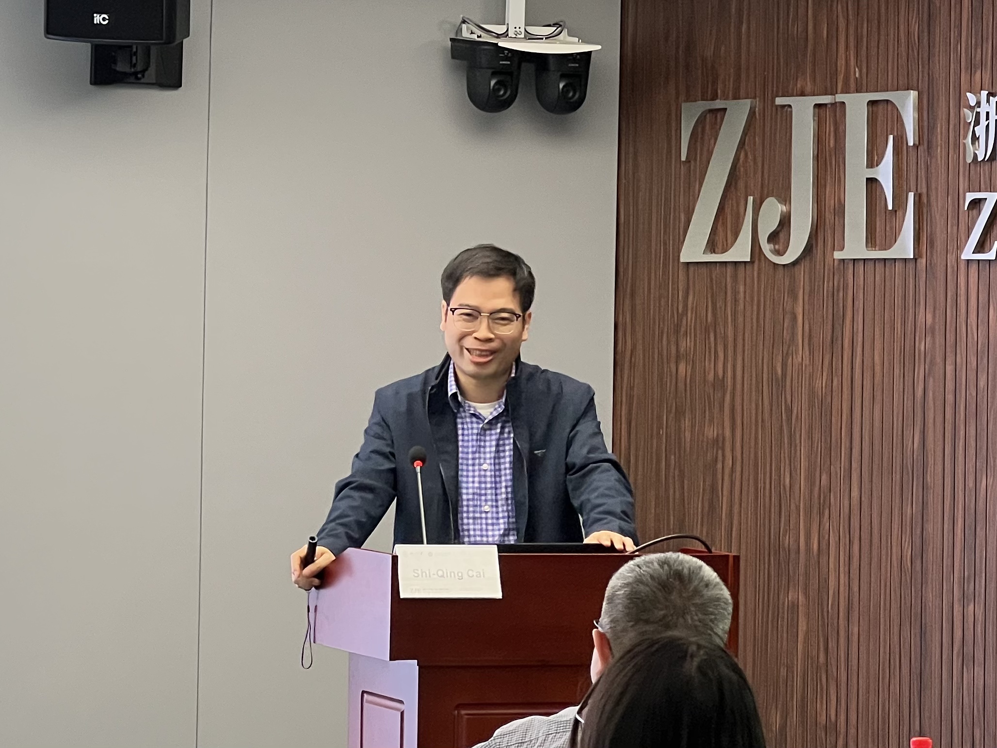 [Biomed-X Seminar No. 134] Professor Shi-Qing Cai from the Center for Excellence in Brain Science and Intelligence Technology Shared the Secrets of Aging