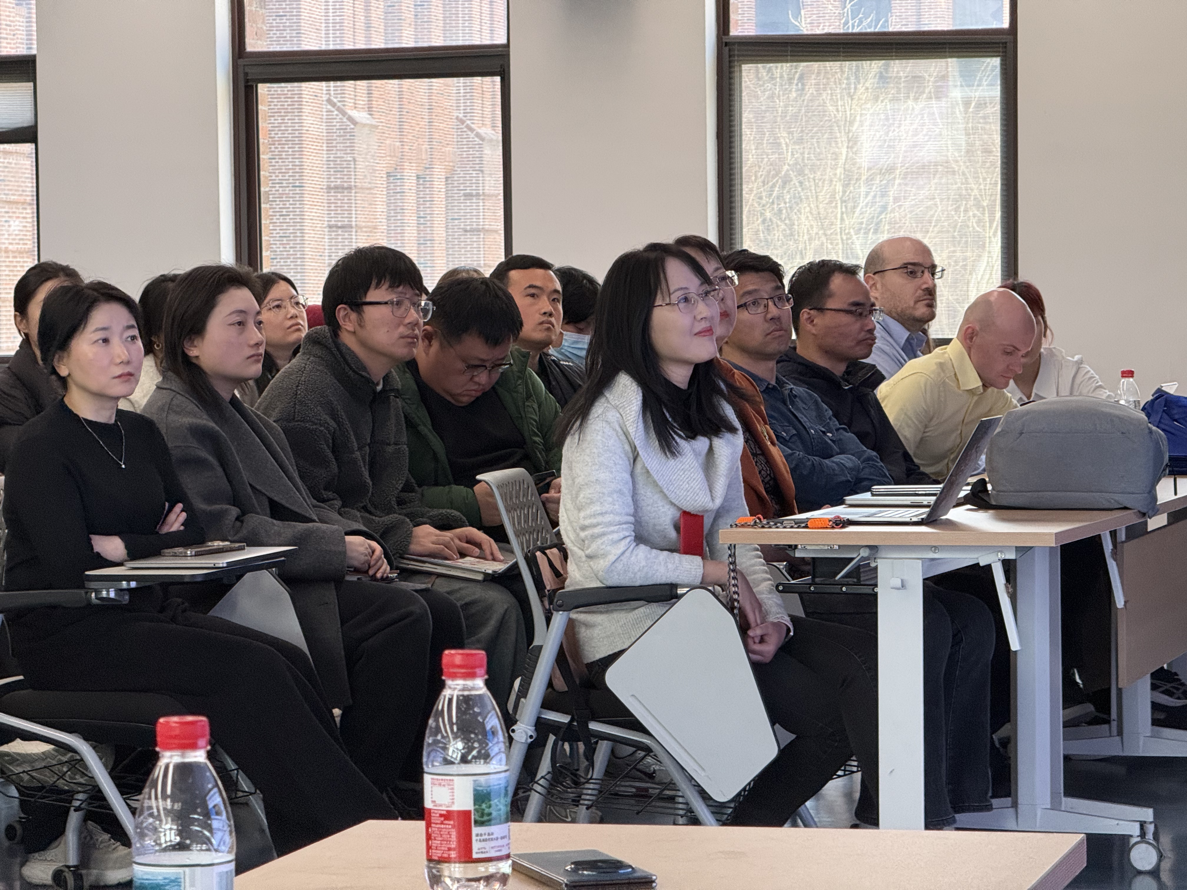 ZJE2026本科招生培训会顺利举行